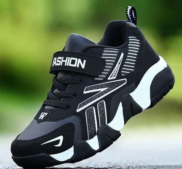 sneakers'