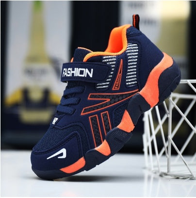 sneakers'